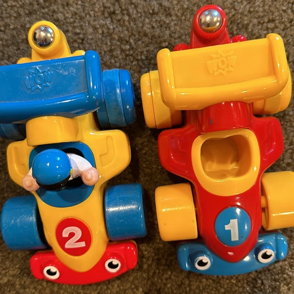 3 Pull Back Cars